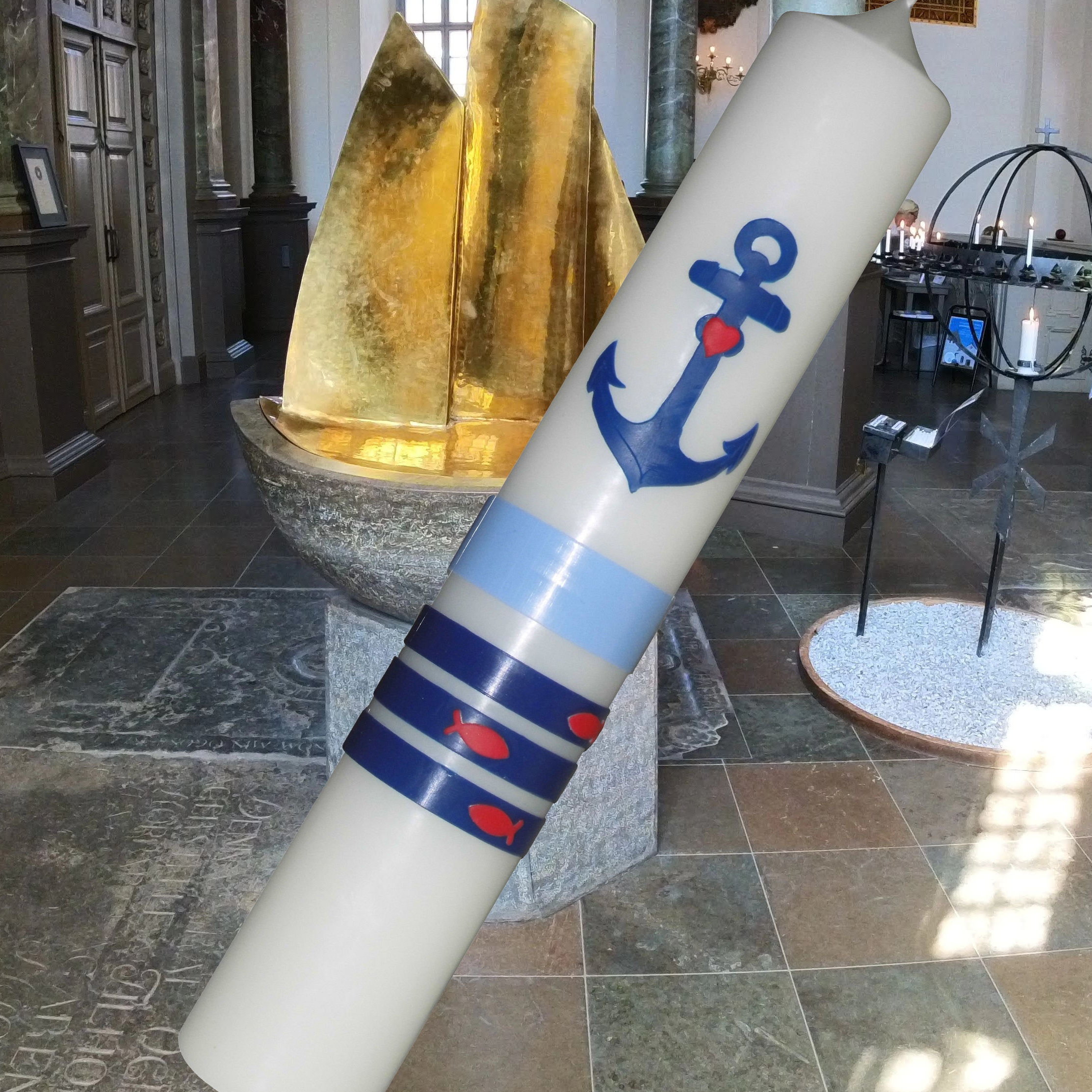 Maritime Taufkerze Elfenbein mit Anker, Fischen